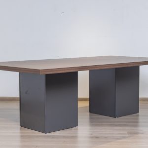 SYDNEY Dining Table