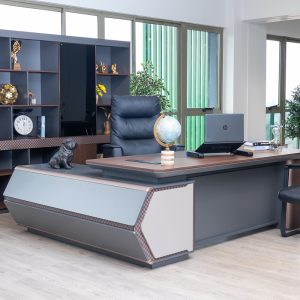 MQA03-2018 -2m- EXECUTIVE DESK