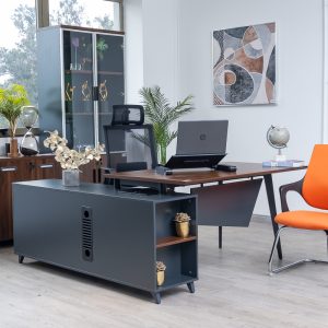 MAA04-1816 -1.8m- EXECUTIVE DESK